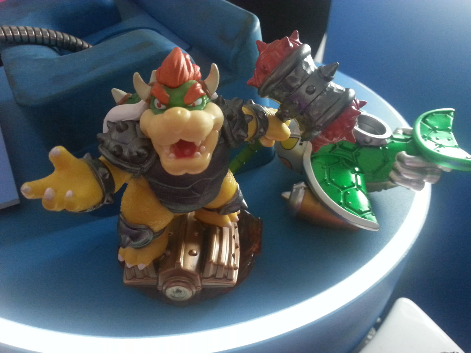 WIN Hammer Slam Bowser Skylander/amiibo Outcyders